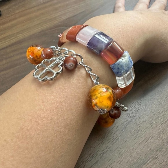 Carnelian Red Jasper Crystal Stone Bracelet Set - Picture 3 of 6